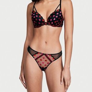 NWT Victoria’s Secret Heart Embroidery Thong Panty